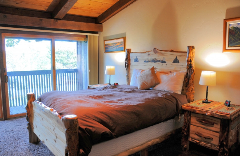 Rental bedroom at Mtn Managers Lodging.