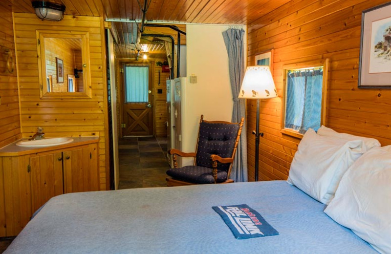 Caboose bedroom at Izaak Walton Inn.