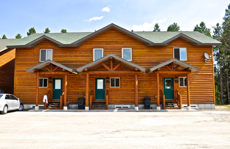 The cabins at Sawtelle Mountain Resort.