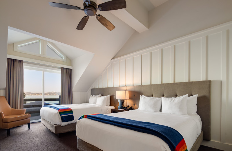 Guest room at Sunnyside Steakhouse