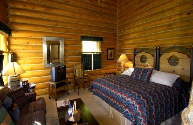 Guestroom at The Hideout Lodge & Guest Ranch.