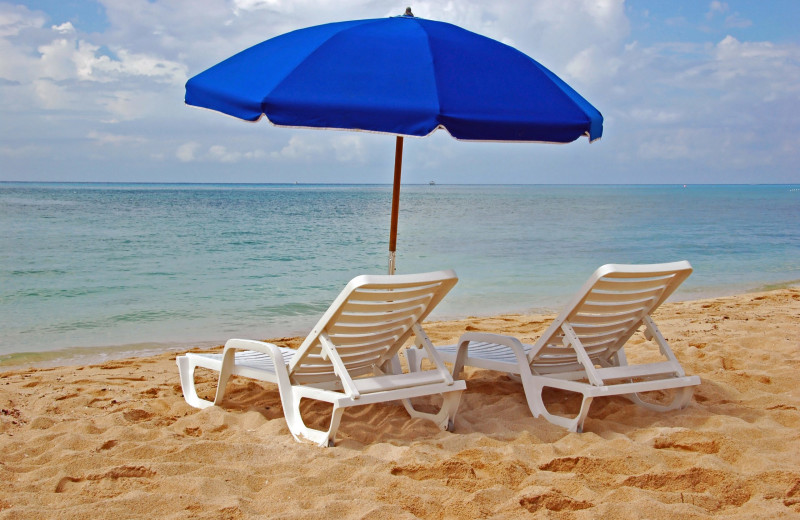 Beach near OgunquitHotels.net.