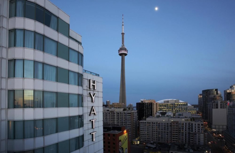 Exterior view of Hyatt Regency Toronto.