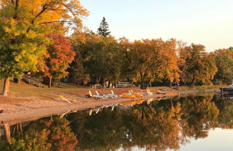 Fall at Bonnie Beach Resort.