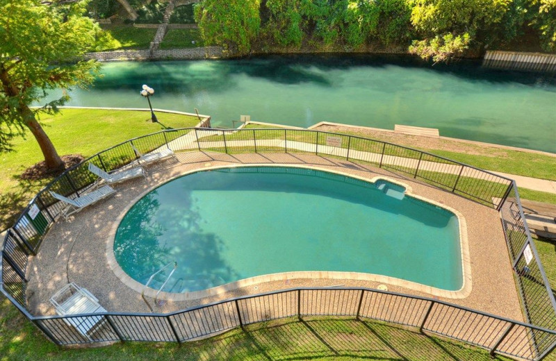 Rental pool at River City Resorts.