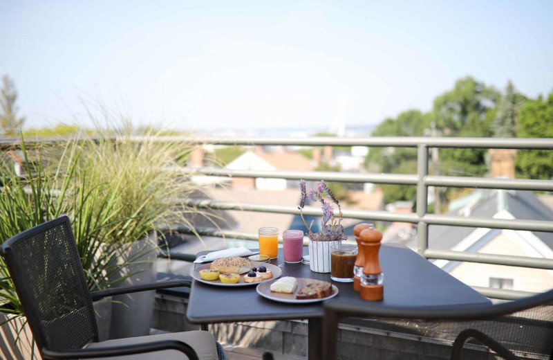 Guest balcony at Mill Street Inn.