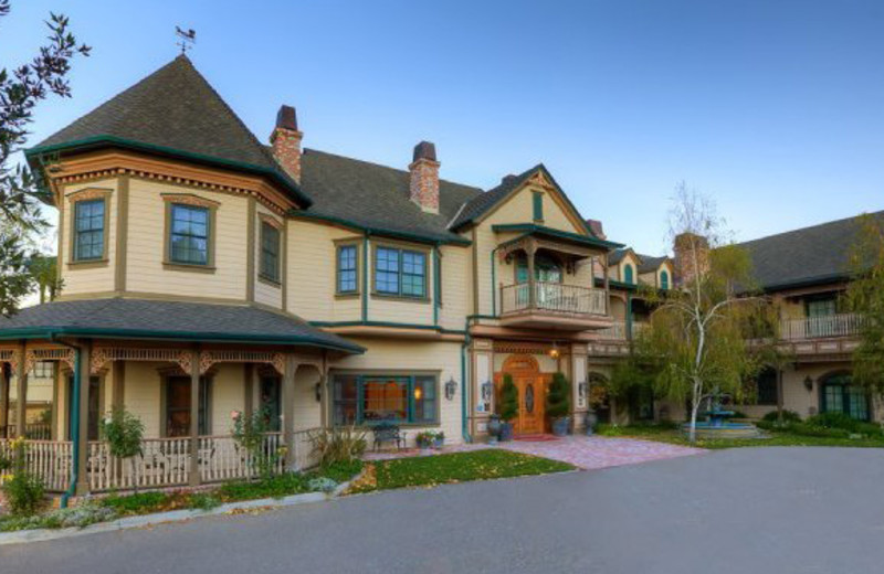 Exterior View of Santa Ynez Inn