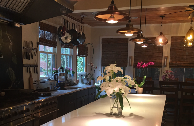 Kitchen at Foster Harris House Bed & Breakfast.