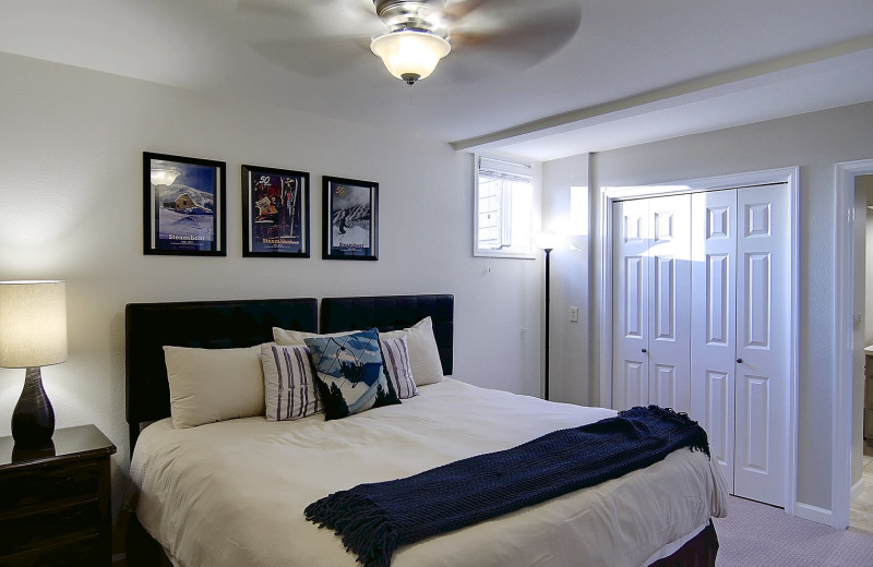 Guest bedroom at Bella Vista Estate.