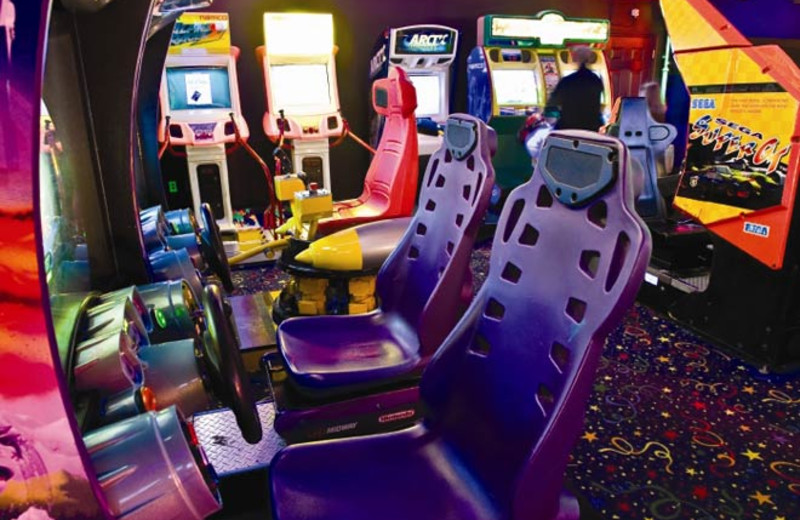 Game room at Wyndham Kingsgate.