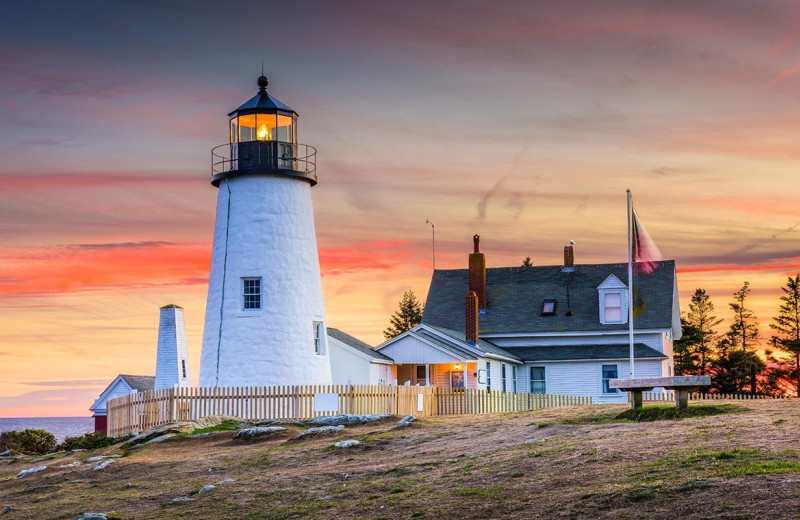 Lighthouse near Harbour Towne Inn on the Waterfront.