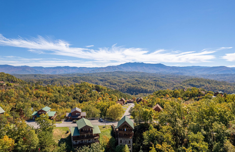 Aerial view of American Patriot Getaways Eagle's Sunrise.