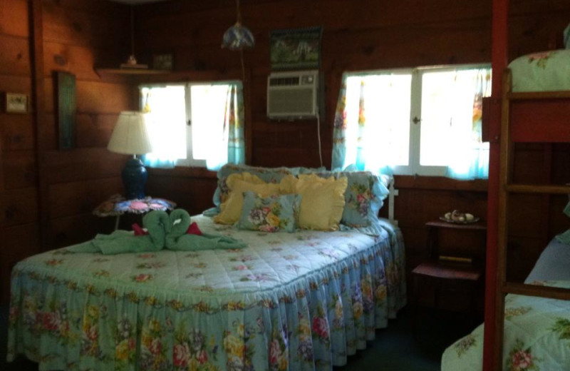 Guest bedroom at Oak Cove Resort.