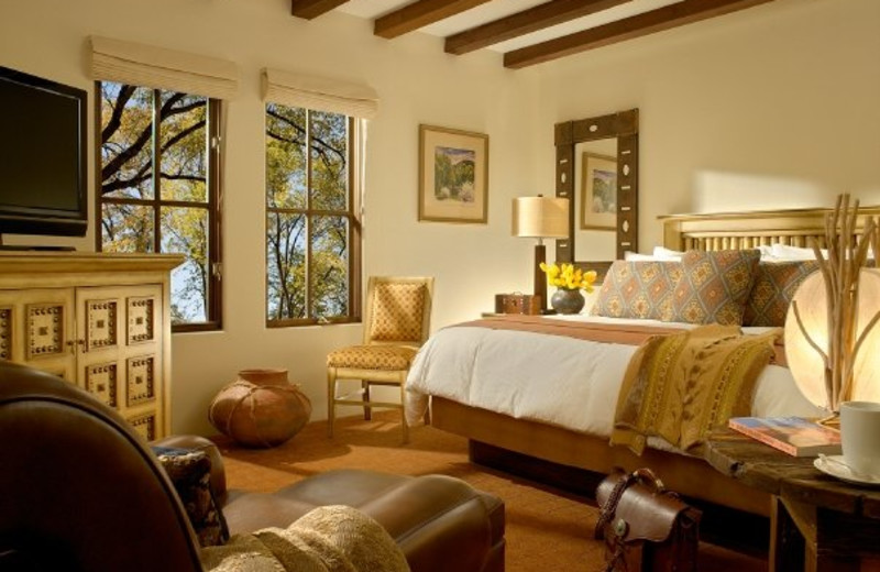 Guest room at La Posada de Santa Fe Resort & Spa.