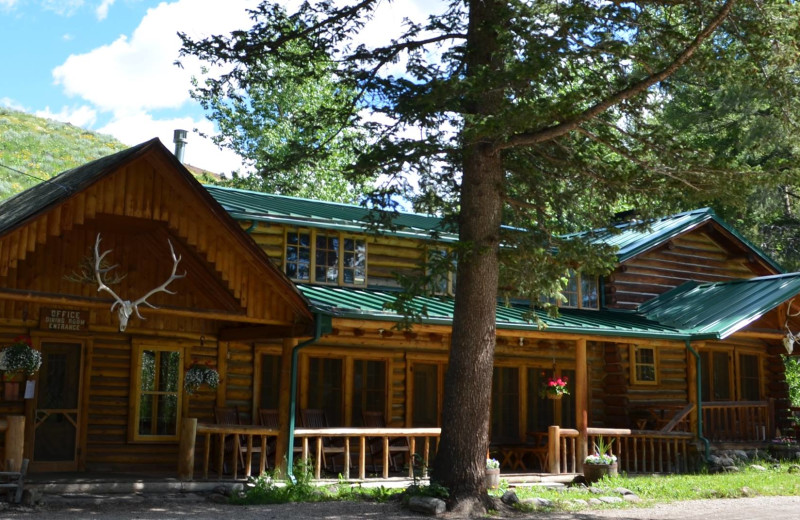 Exterior view of Shoshone Lodge & Guest Ranch.