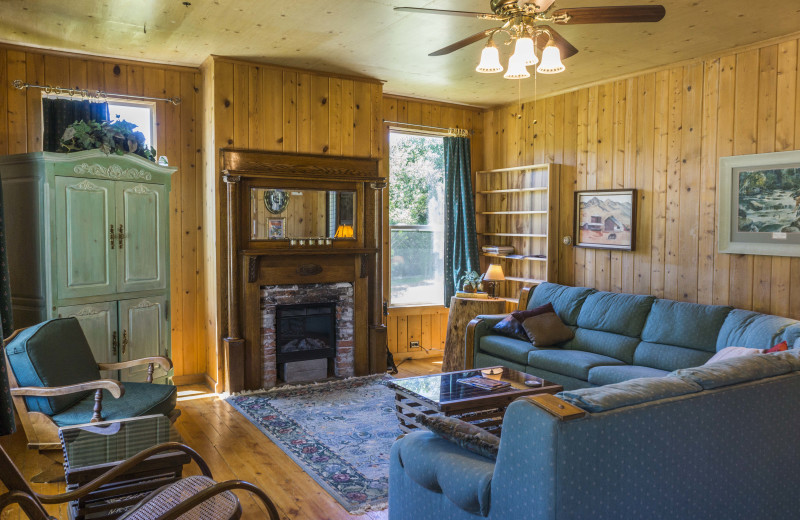 Rental living room at Madison Management.