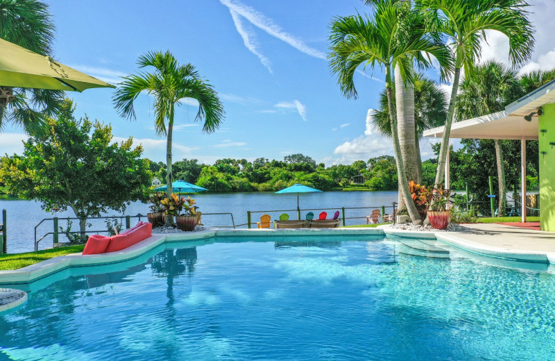 Outdoor pool at Crane Creek Inn Waterfront Bed 