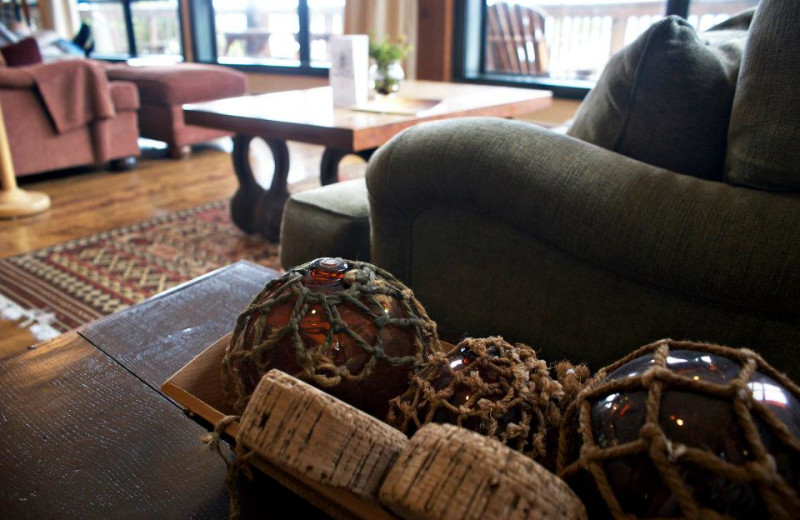 Lounge living room at Middle Beach Lodge.