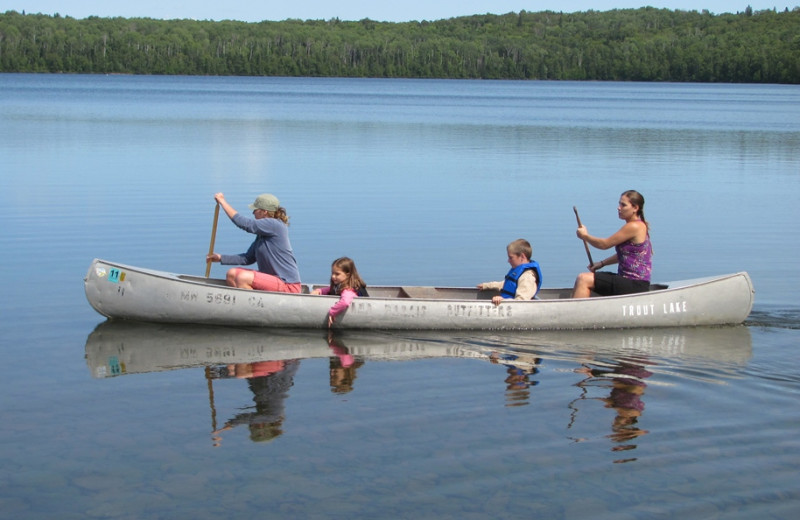 Canoeing at Trout Lake Resort.