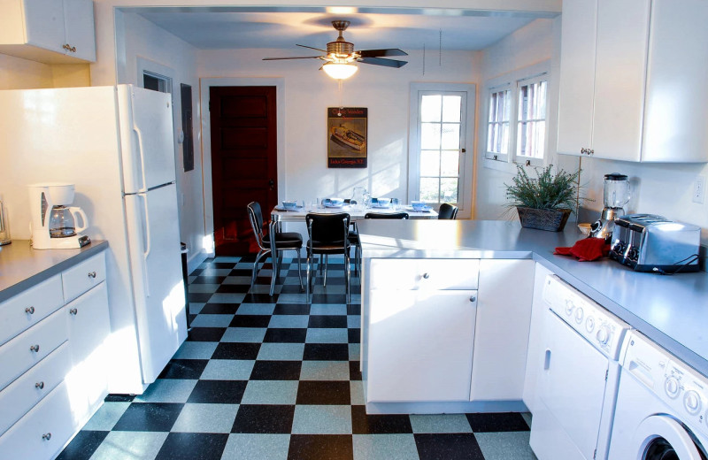 Rental kitchen at Northern Living - Luxurious Vacation Rentals.