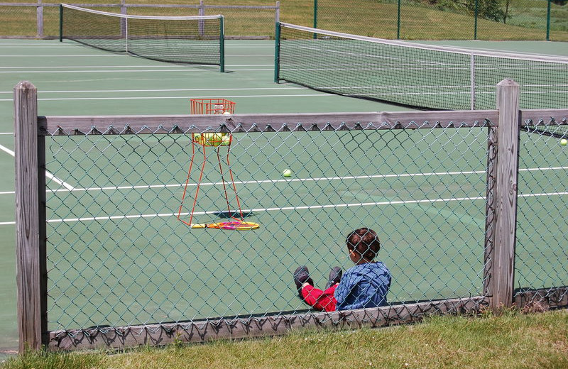 Tennis court at GetAway Vacations.