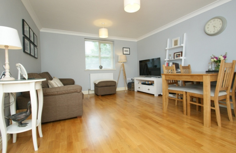 Rental living room at Lynwood House.