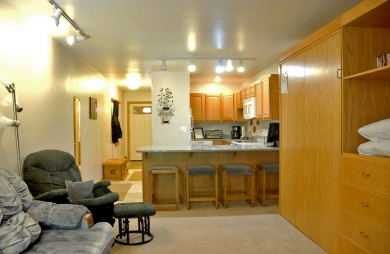 Rental kitchen at Mtn Managers Lodging.