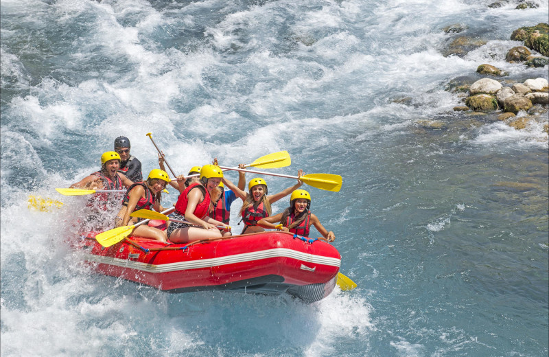 Rafting near Fireside Resort at Jackson Hole.