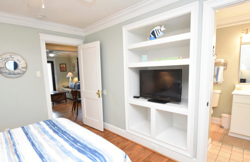 Guest room at Carolina Beach Inn.