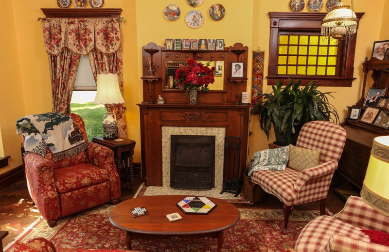Lounge area at Country Victorian Bed and Breakfast.