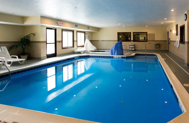 Indoor pool at Comfort Suites Benton Harbor.