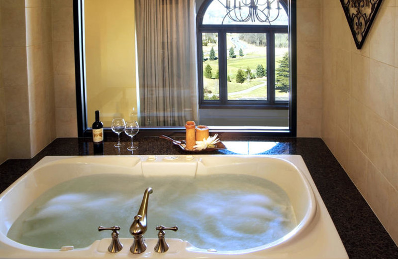 Presidential Suite Tub at The Inn at St. John's
