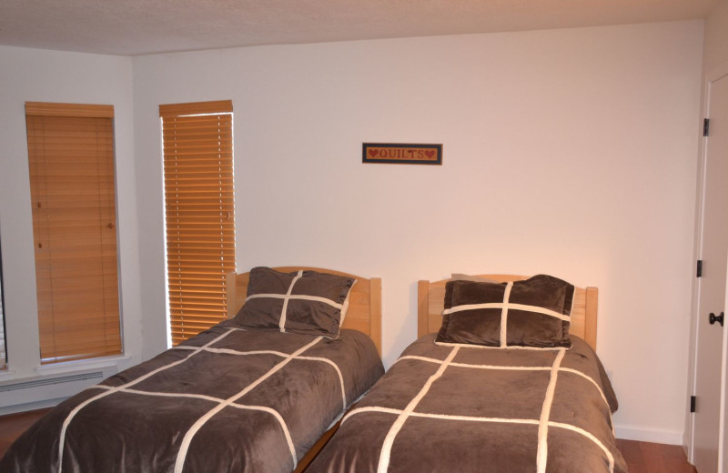 Rental bedroom at Cozy Mountain Condo (AMM Properties).