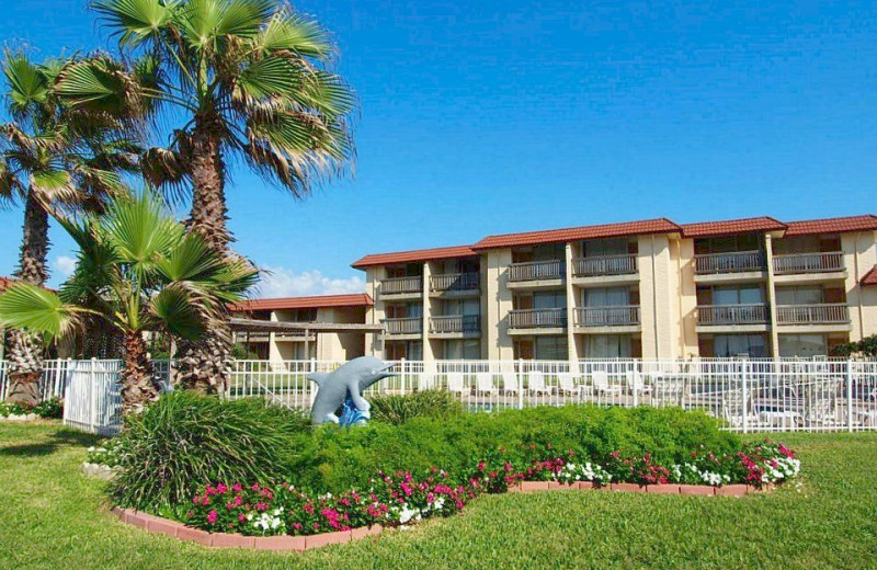 Exterior View of Coral Cay Condominiums