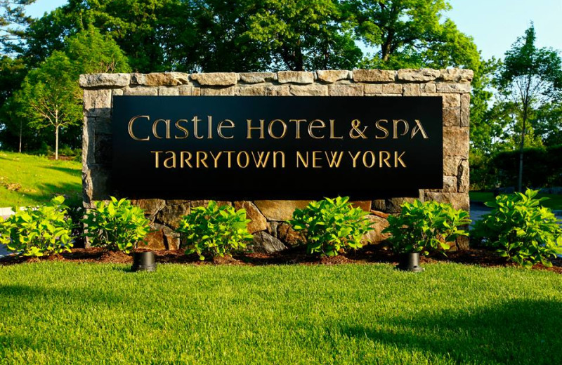 Sign at Castle Hotel & Spa.