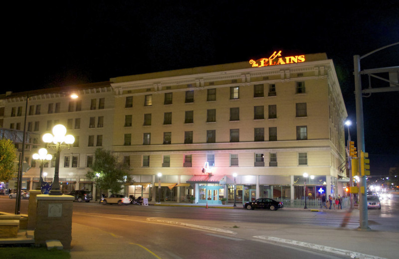 Exterior view of The Historic Plains Hotel.