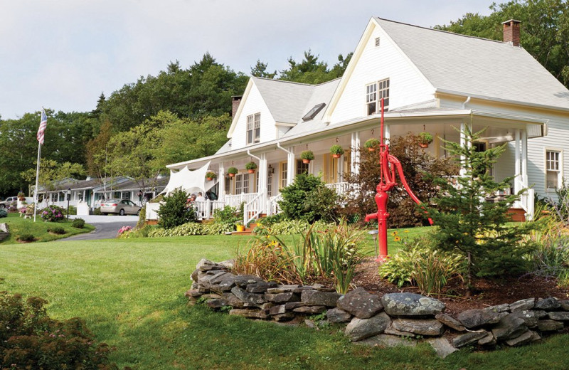 Exterior view of Mount Battie Motel.