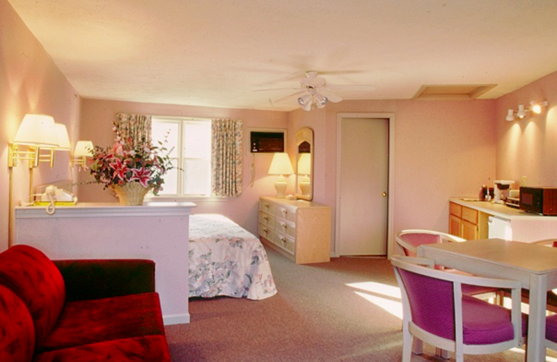 Guest Room at Majestic Regency Resort Hotel