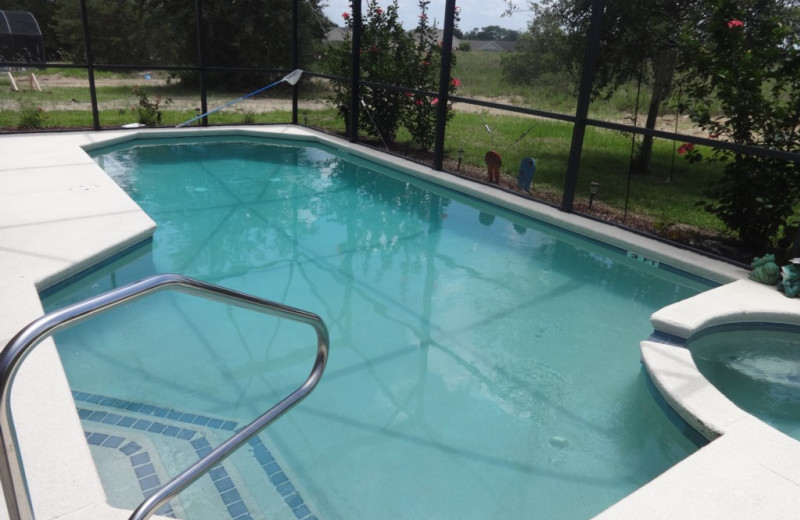 Rental private pool at Orlando Sunshine Villas.