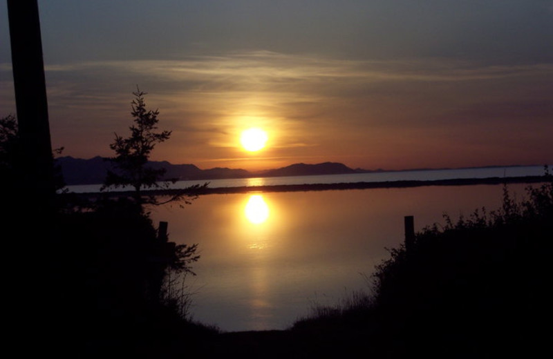 Beautiful sunset at Juan de Fuca Cottages.