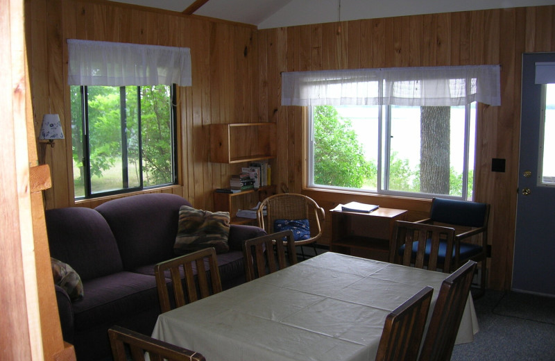 Cabin living room at Woodlawn Resort.