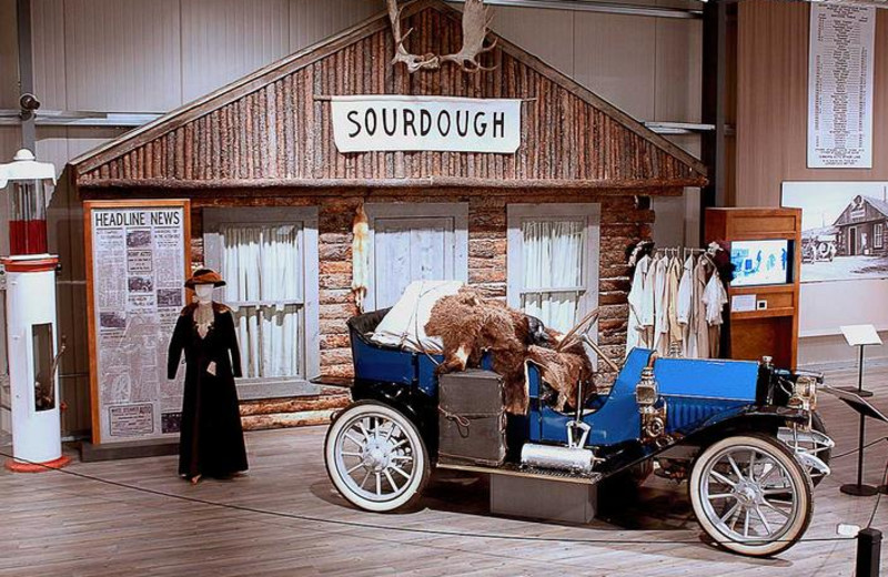 Fountainhead Antique Auto Museum near Bear Lodge.