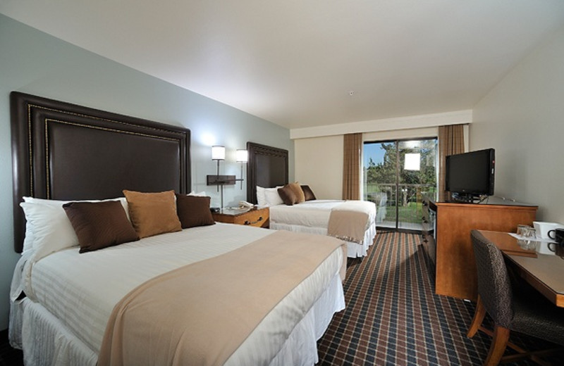 Guest Room at Eagle Crest Resort