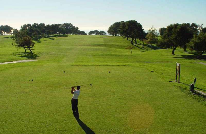 Golf course near Seabreeze Vacation Rentals, LLC.