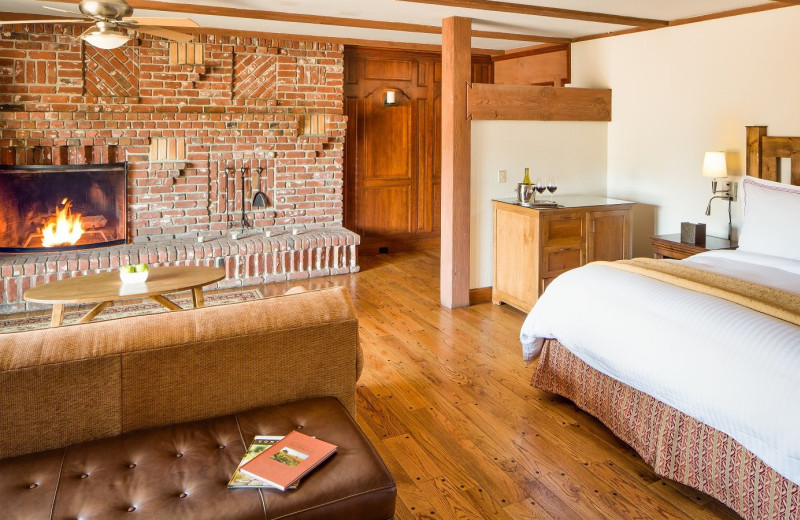 Guest room at Harvest Inn by Charlie Palmer.