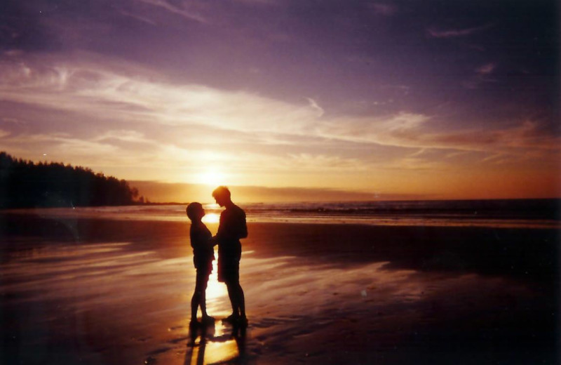 Beach sunset at Edgewater Resort.