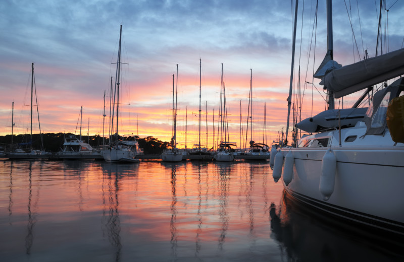 Park Point Marina Inn
