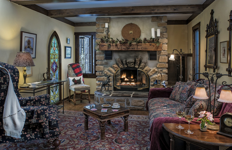 Lobby at Glenlaurel Scottish Inn & Cottages.