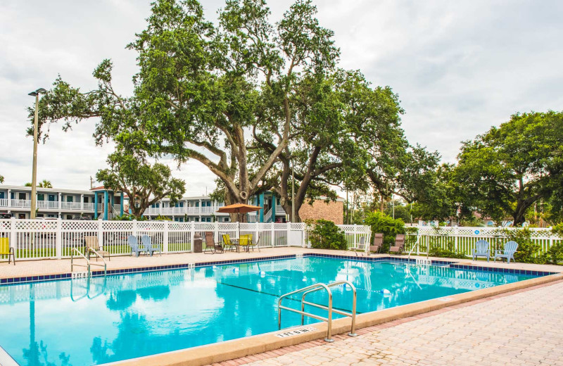 Outdoor pool at Southern Oaks Inn.