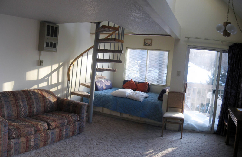 Guest room at Blue Knob All Seasons Resort.